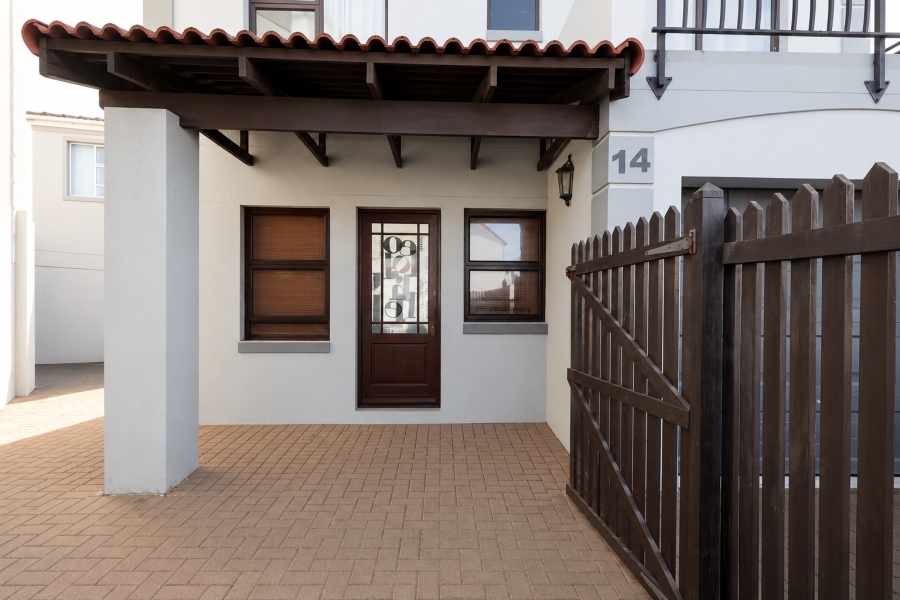 3 Bedroom Property for Sale in Parklands Western Cape